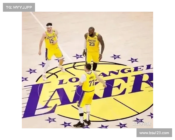 NBA最新动态:詹姆斯领衔湖人强势回归,勇士追求新目标,东部球队新赛季面临挑战 NBA最新动态:詹姆斯领衔湖人强势回归,勇士追求新目标,东部球队新赛季面临挑战